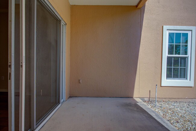 Building Photo - 520 Florida Club Blvd