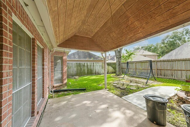 Building Photo - 1706 Galleon Oaks Dr