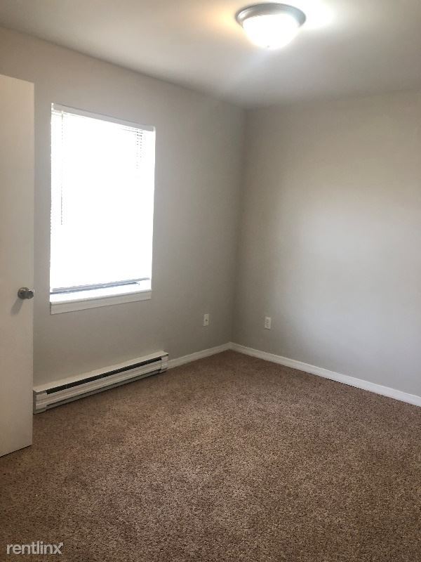 1821 White Columns Dr 1821 White Columns Dr Rolla MO 65401