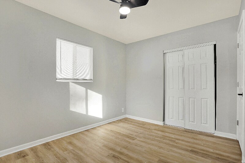 Building Photo - 8810 Beechwood Ave