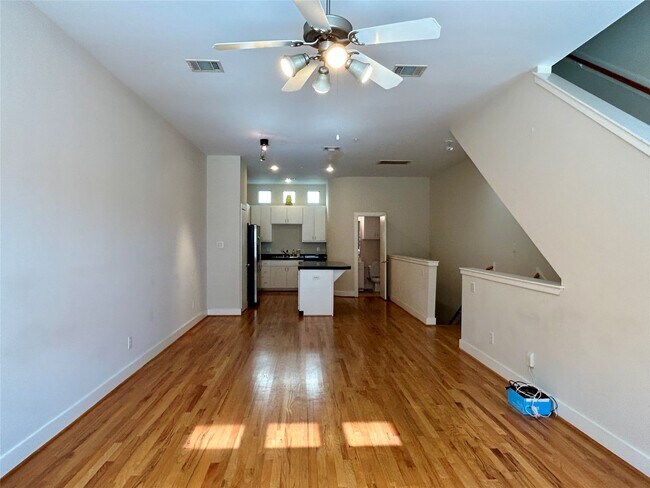 Building Photo - 3501 Link Valley Dr.