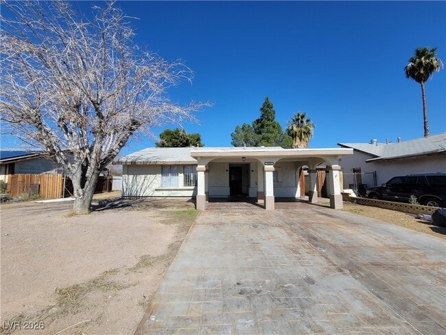 Building Photo - 3908 Montebello Ave