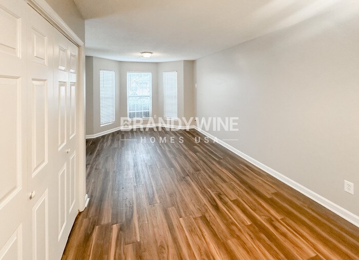 Building Photo - 7250 Oakley Ct