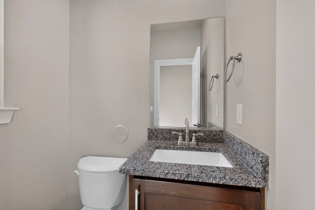Building Photo - 9930 Isla Pl