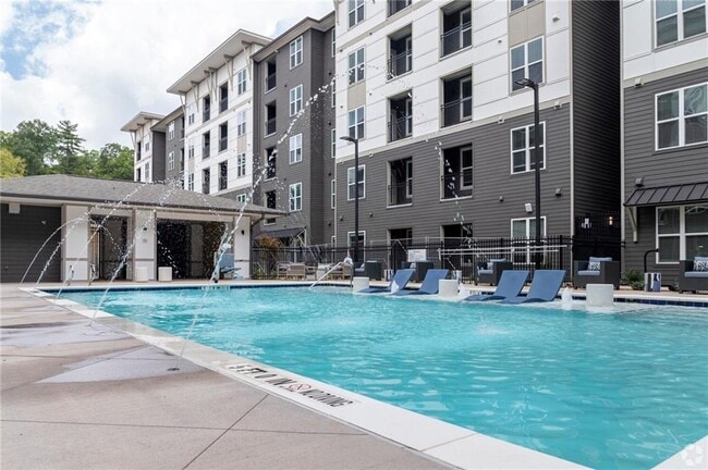 Building Photo - 501 W Waugh St