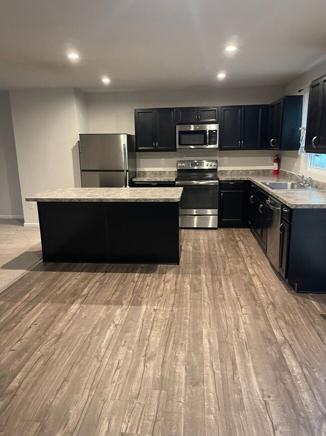 Building Photo - Dover - Clearview Meadow