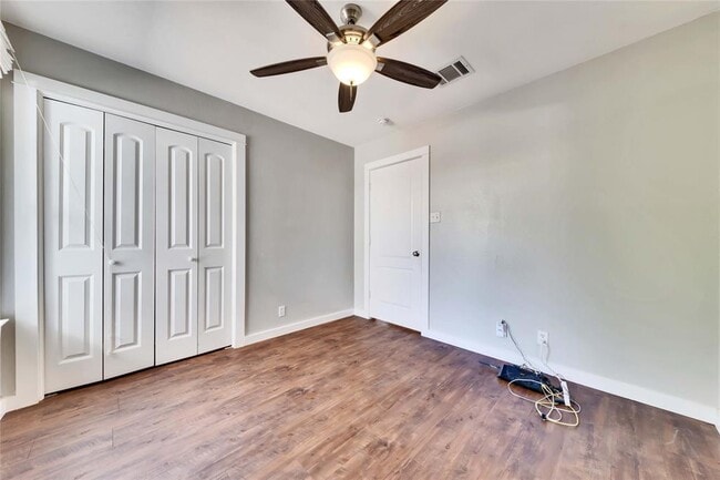 Building Photo - 3317 Dalton St