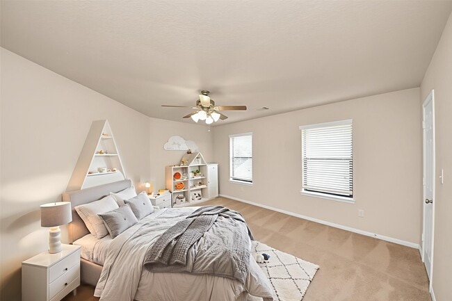 Building Photo - 5038 Gold Haven Dr