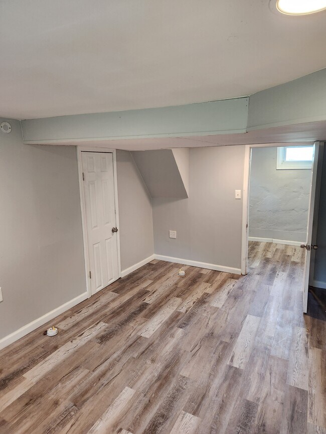 basement bedroom pic 2 - 1239 Franklin St