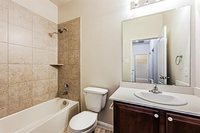 Building Photo - 9425 Bald Cypress St