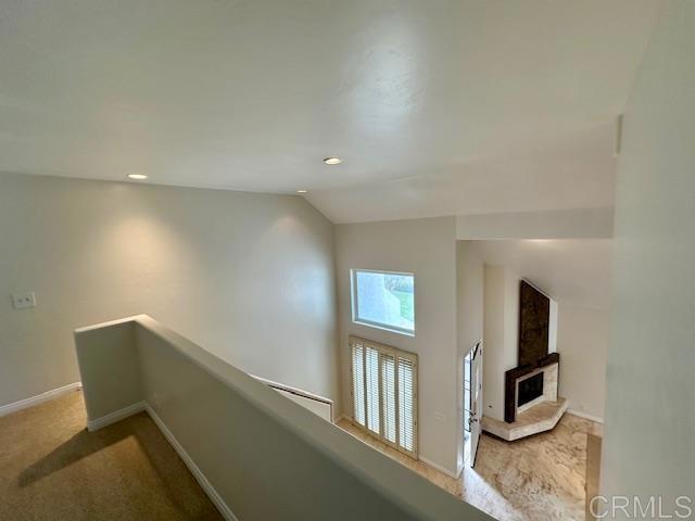 Building Photo - 520 Via De La Valle