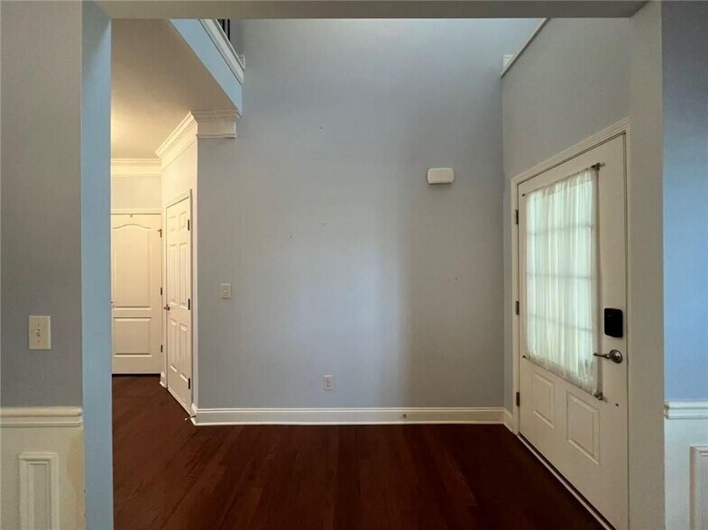 Building Photo - 2394 Delamore Chase