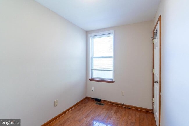 Building Photo - 2820 S Smedley St