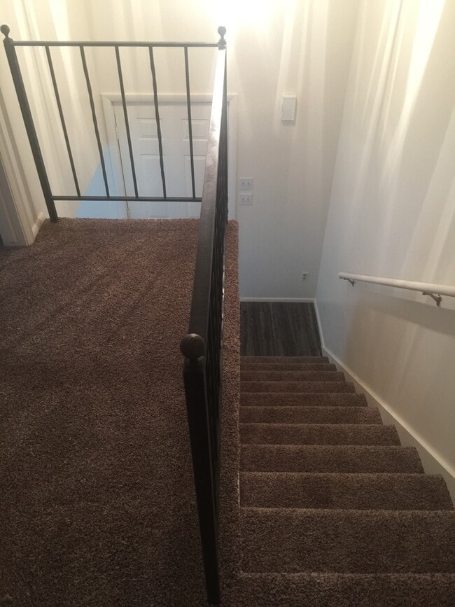 Building Photo - Bowen