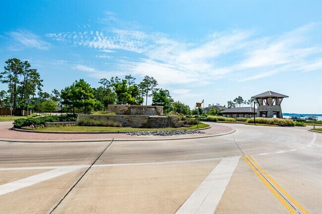 Building Photo - 18222 Humber River Ln