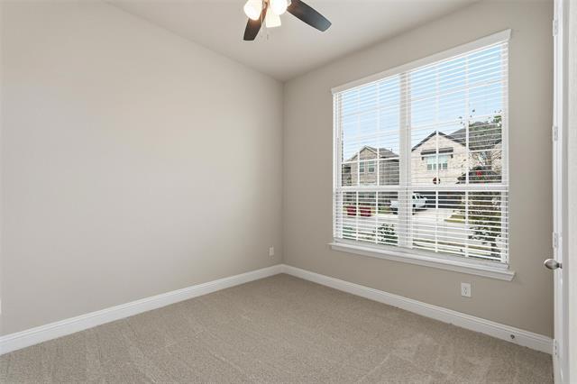 Building Photo - 1124 El Sol Blvd