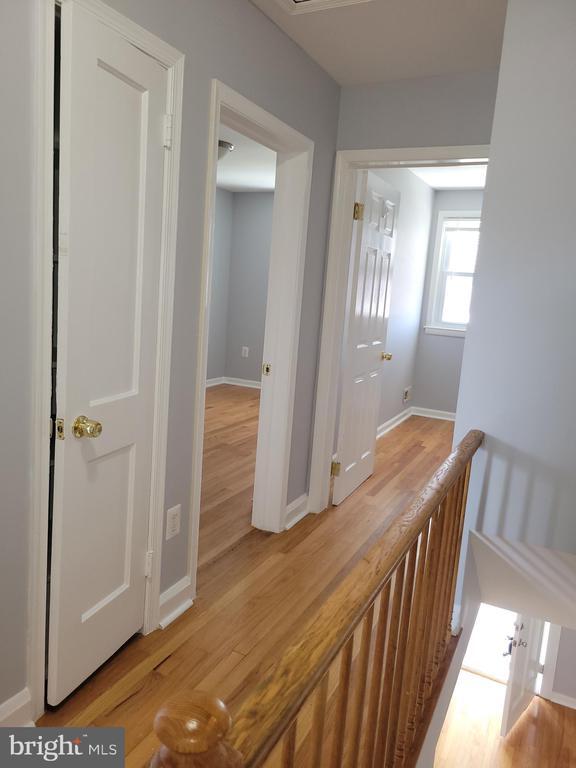 Building Photo - 2212 Vailthorn Rd