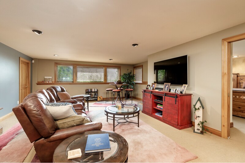 Building Photo - 3322 Stoney Ridge Rd