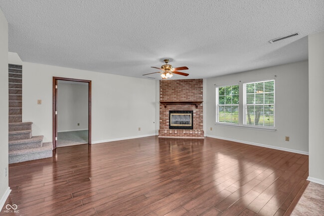 Building Photo - 10187 Hatherley Way