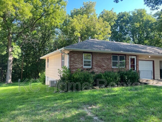 Building Photo - 506 Santa Fe St