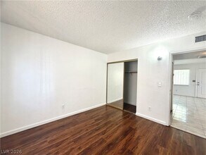 Building Photo - 3427 E Cheyenne Ave