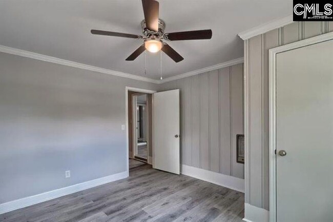 Building Photo - 4057 Rosewood Dr