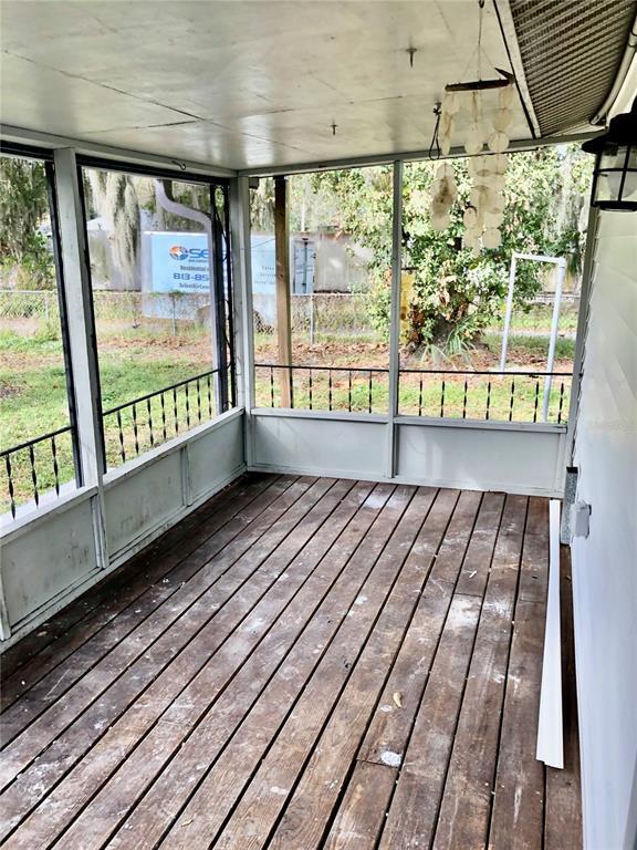 Building Photo - 11001 Riverview Dr