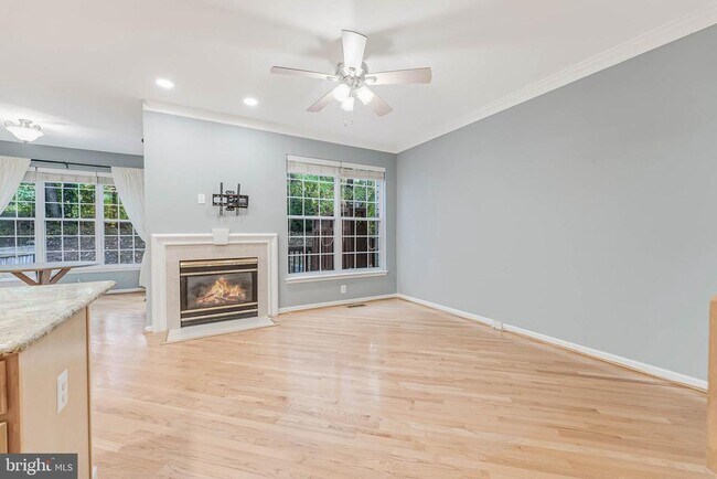 Building Photo - 1274 Wild Hawthorn Way