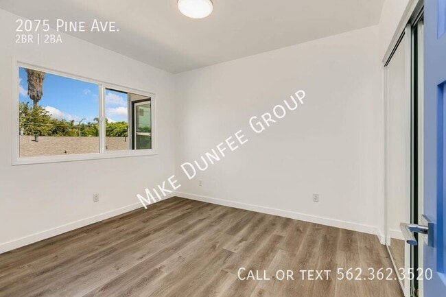 Building Photo - 2075 Pine Ave
