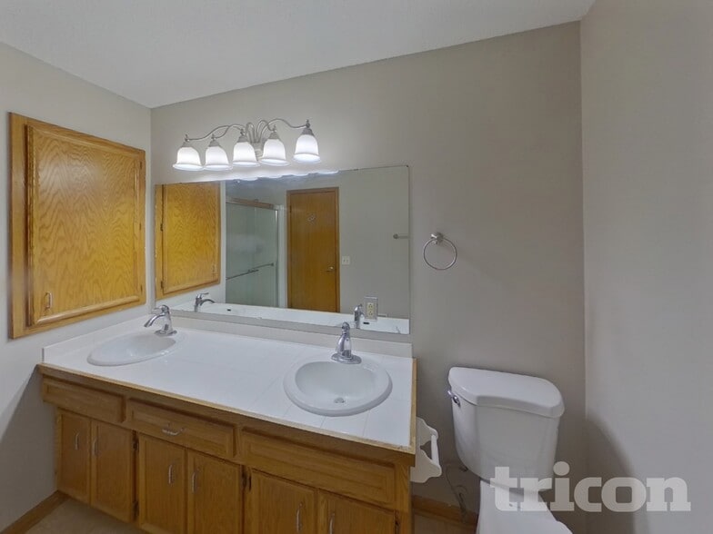 Building Photo - 1503 Palomino Trail