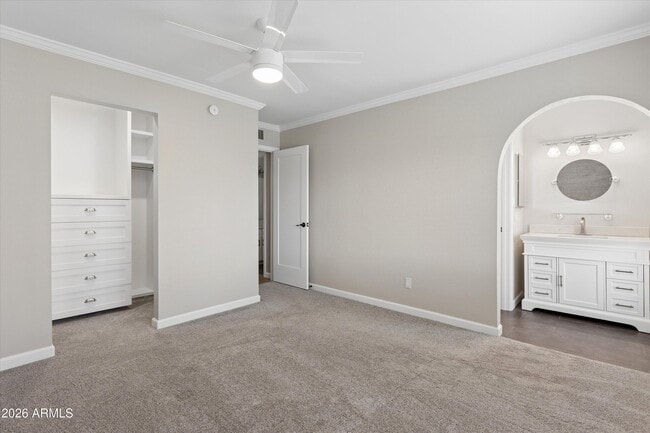 Building Photo - 5401 E Beck Ln