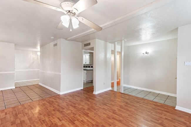 Building Photo - 24111 Reagon Canyon Dr