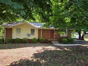 Building Photo - 112 Powder Horn Rd
