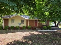 Building Photo - Ranch with basement in Mooresville
