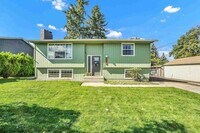 Building Photo - Coming Soon !!! 3 Bedroom, 2 Bath, Family Home