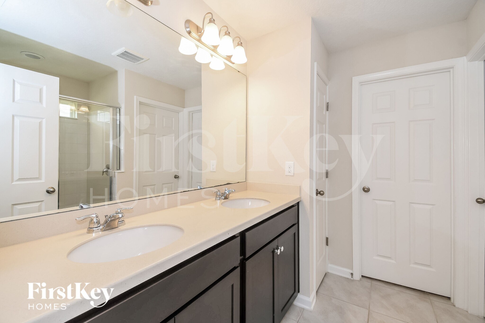 Building Photo - 229 Santorini Ct