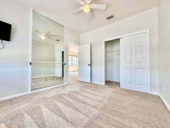 Building Photo - 1310 Lara Cir