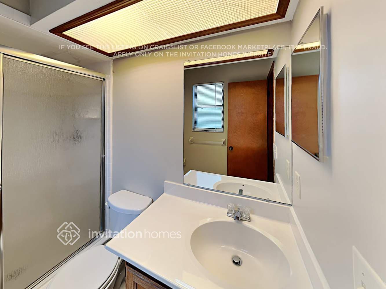 Building Photo - 10669 Parliament Pl