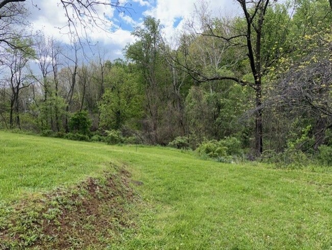 Building Photo - $1600 Ranch home for rent