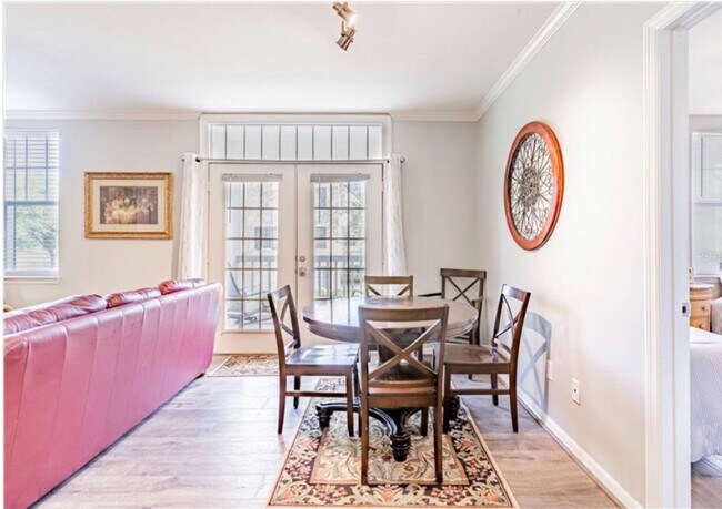 Building Photo - 700 Siena Palm Dr