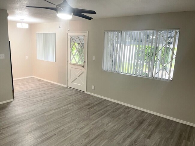 Interior Photo - Berridge 6