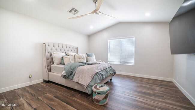 Building Photo - 15310 E Vía Del Palo