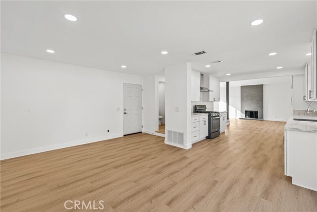 Building Photo - 22042 Tanager St