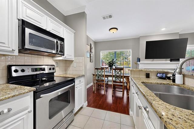 Building Photo - 2344 Southcourt Cir