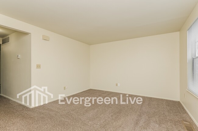 Building Photo - 8107 Mt Aetna St