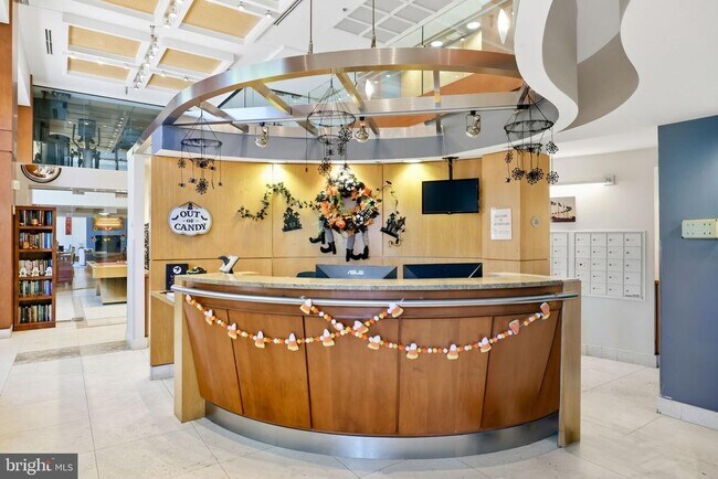 Building Photo - 2200 N Westmoreland St