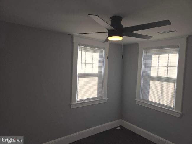 Building Photo - 2911 Markley Ave