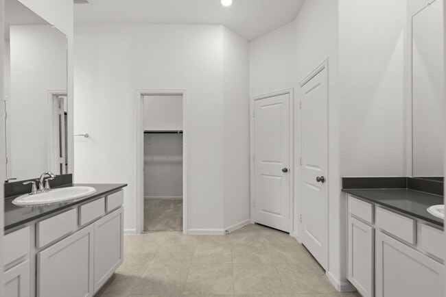 Building Photo - Room to Live, Play, and Grow in Booming Ro...