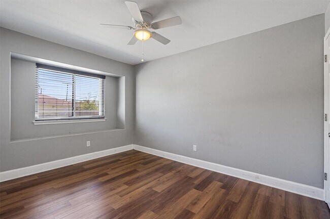 Building Photo - 1554 Lorson Loop