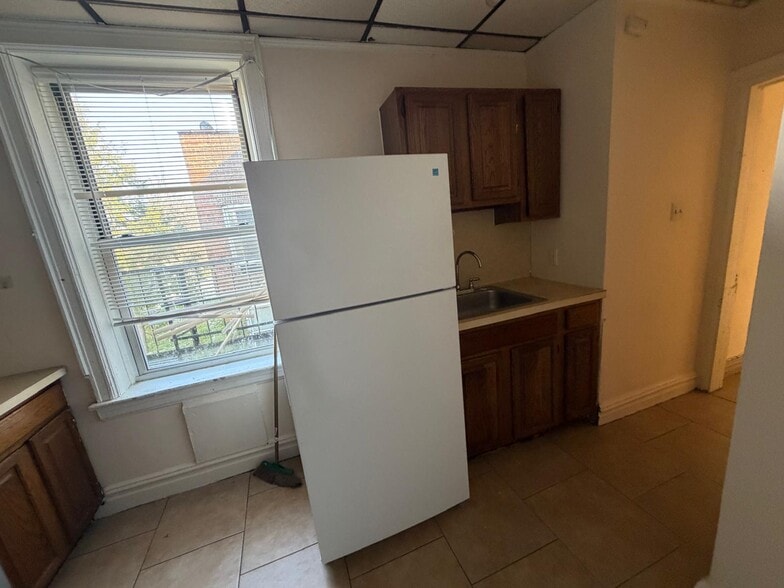 894 Kennedy Blvd 45 - 898 Kennedy Blvd